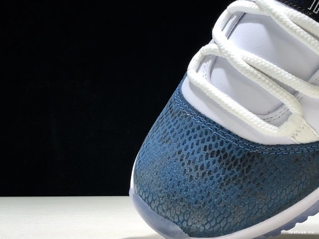 Low 11 Snakeskin' 'Blue CD6846-102 Air Jordan 0125